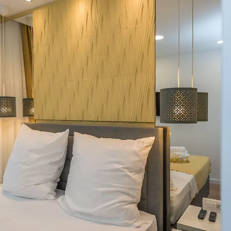 Guest house Gallery With Parking 3*