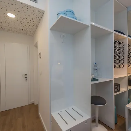 Gallery With Parking ザダル