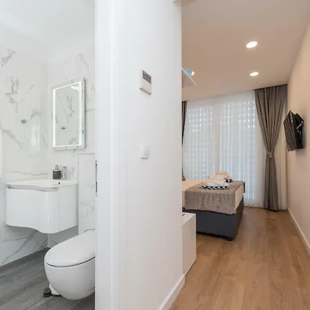 ゲストハウス Gallery With Parking ザダル