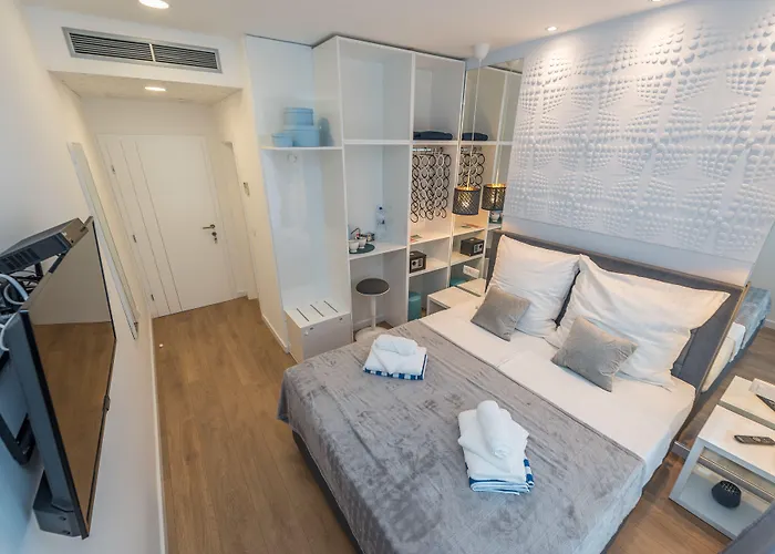 Pensionat Gallery With Parking 3*