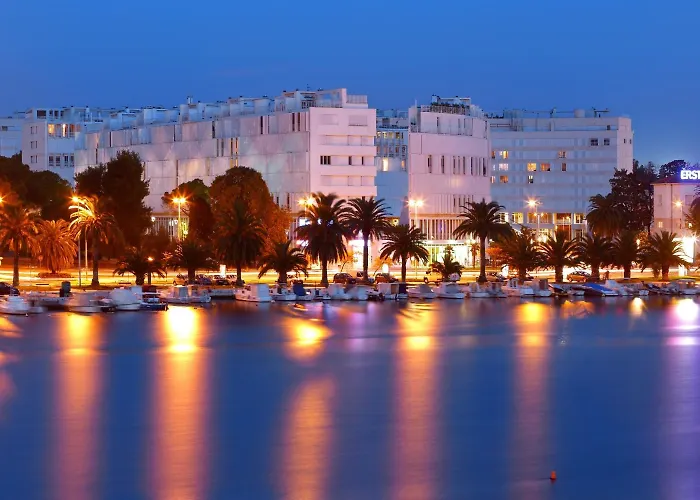 Gallery With Parking Pensionat Zadar