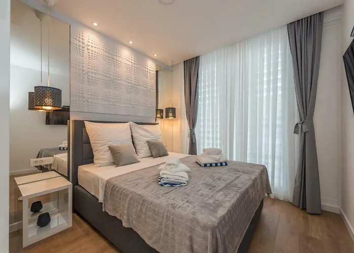 Gallery With Parking Pensionat Zadar